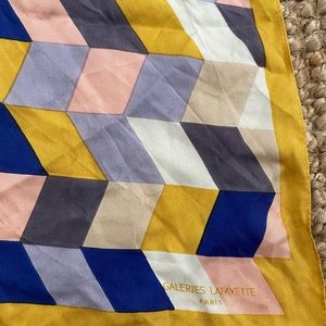 Silk scarf - Galeries LaFayette Paris